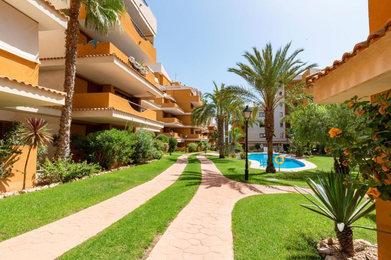 222 Lovely 3 Pools Home - Alicante Holiday Torrevieja Exterior photo